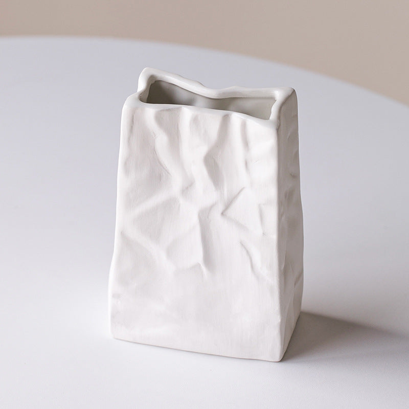 Fanmu Ceramic Flower Vase Folded