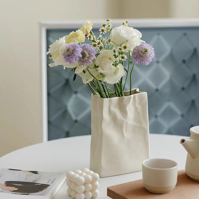 Fanmu Ceramic Flower Vase Folded