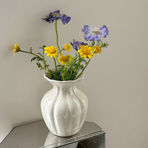 Fanmu Ceramic Flower Vase Embossed