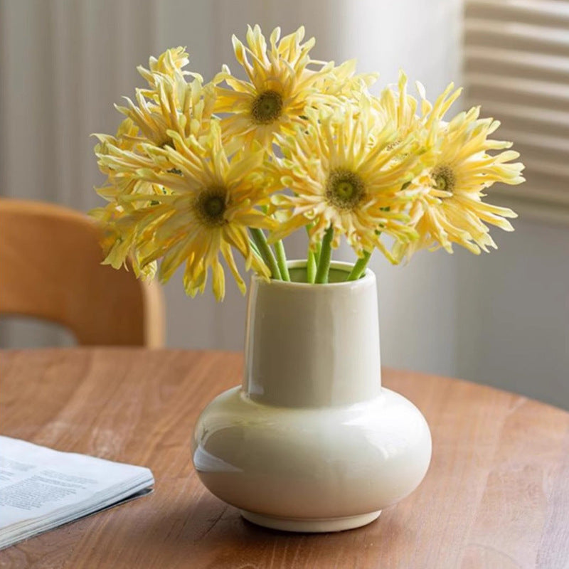 Fanmu Ceramic Flower Vase Round Ribbed