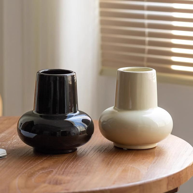 Fanmu Ceramic Flower Vase Round Ribbed